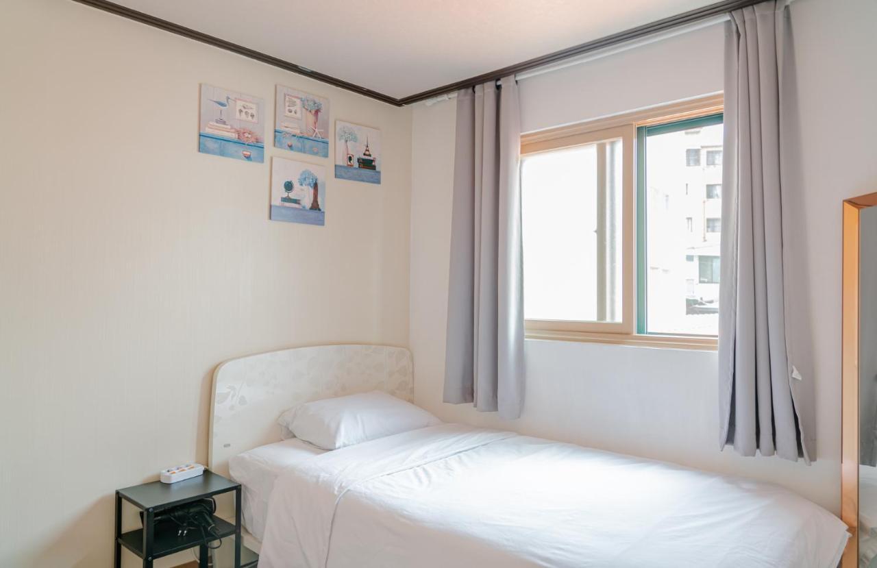 For Family Group, 4Min To Seoul Station Apartman Kültér fotó
