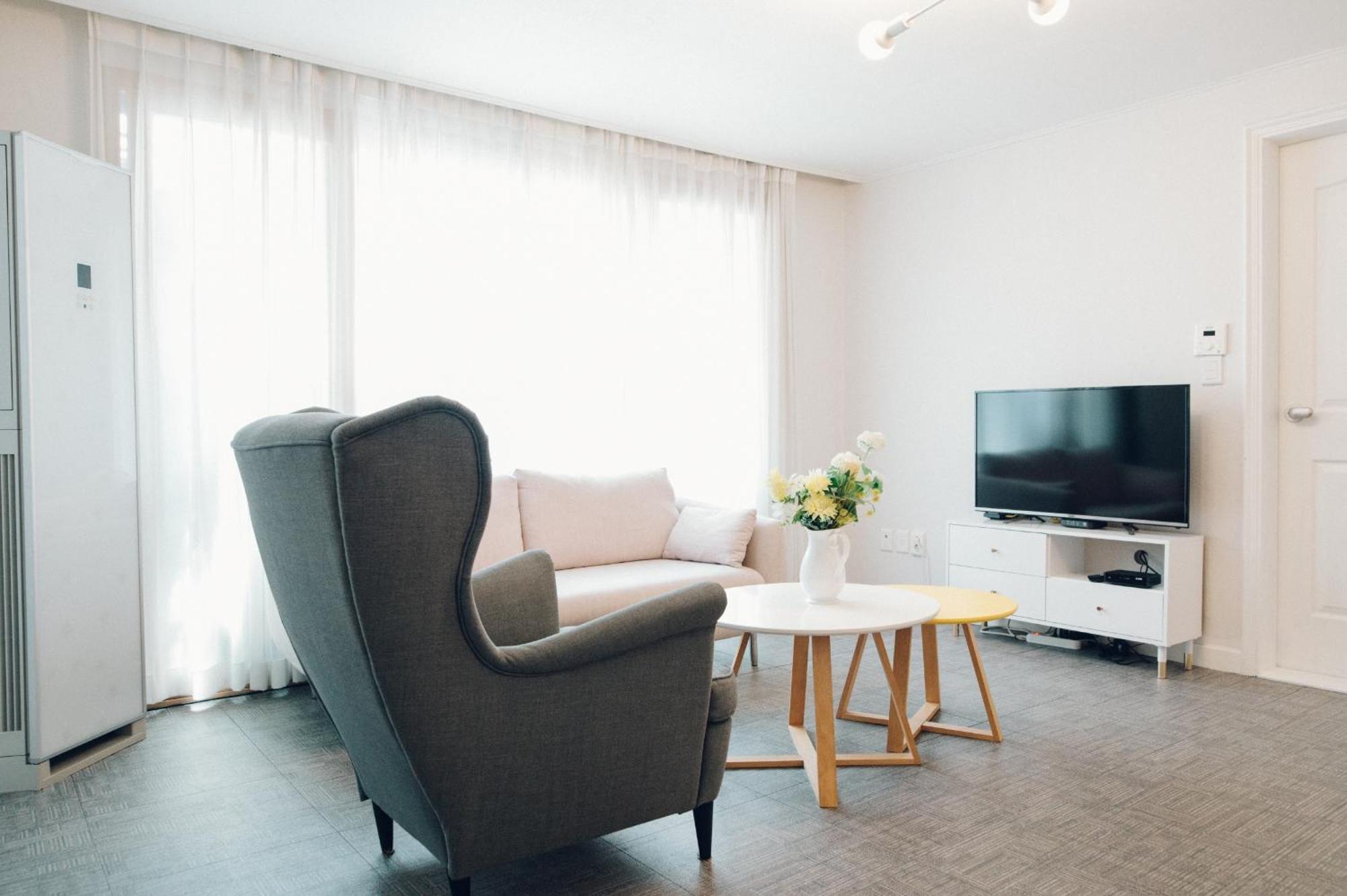 For Family Group, 4Min To Seoul Station Apartman Kültér fotó